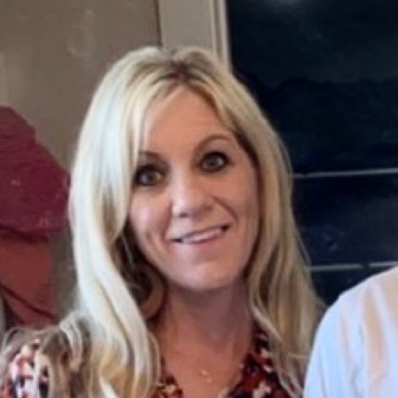 angelathomps796